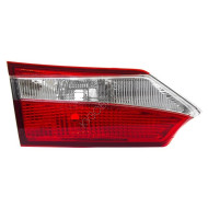 Фонарь в крышку багажника TOYOTA COROLLA 06- лев левD (уценка на 25%) TOYOTA